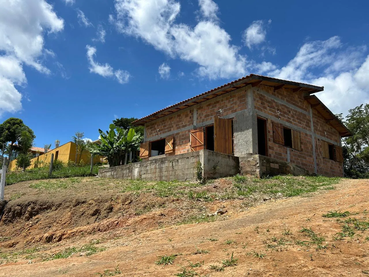 Chácara à venda de 1.525 m² em Natividade da Serra, SP, Brasil