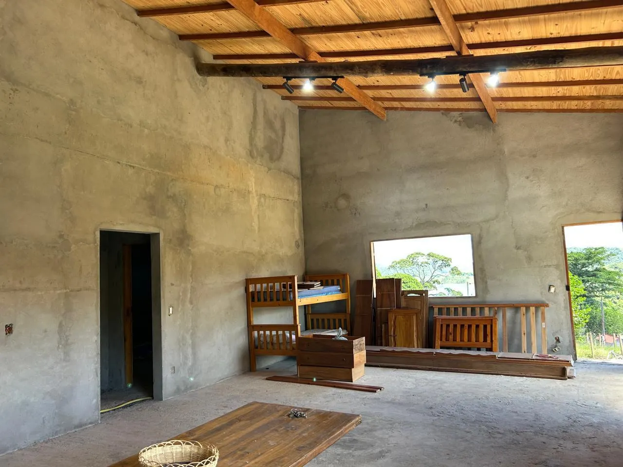Chácara à venda de 1.525 m² em Natividade da Serra, SP, Brasil