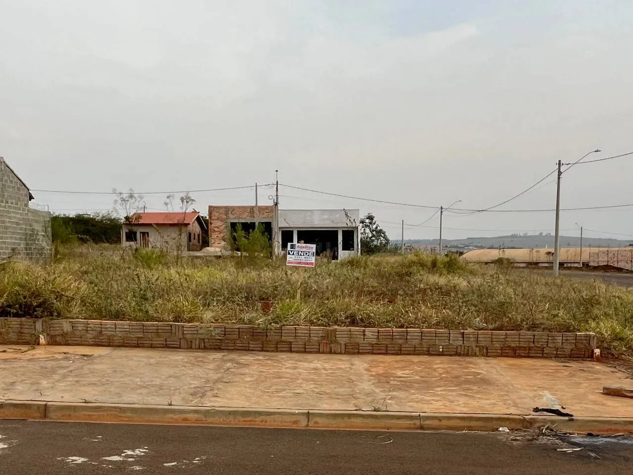 Terreno à venda de 160 m² em Piraju, SP, Brasil