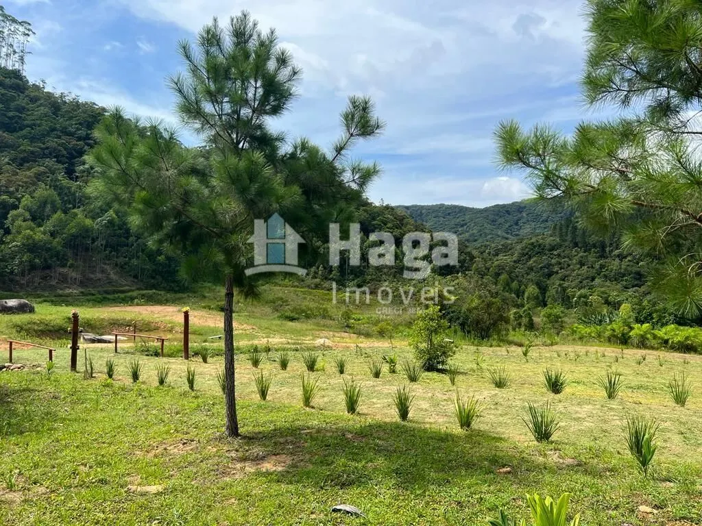 Plot for sale of 1 acres in Guabiruba, SC, Brazil