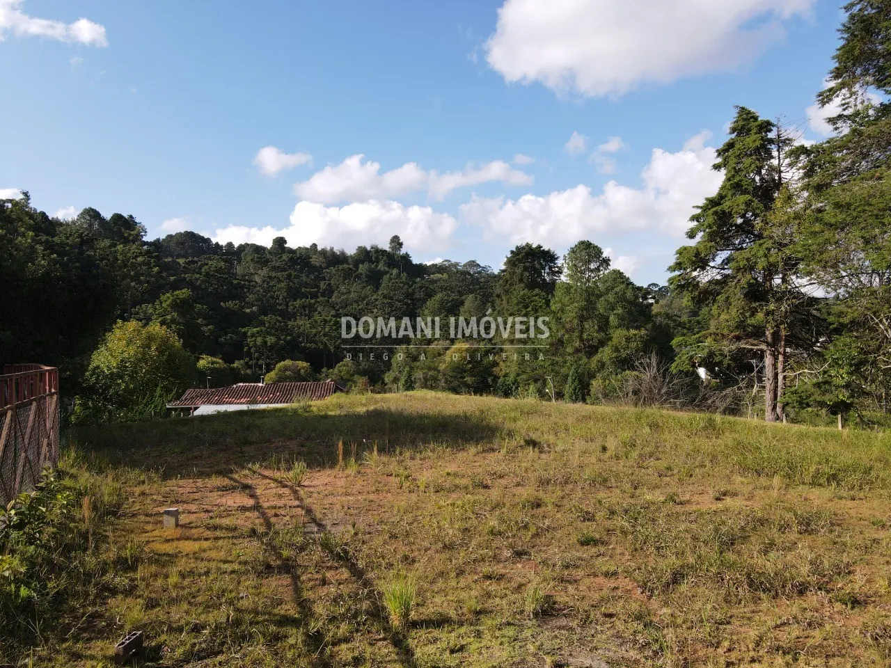 Terreno à venda de 1.050 m² em Campos do Jordão, SP, Brasil