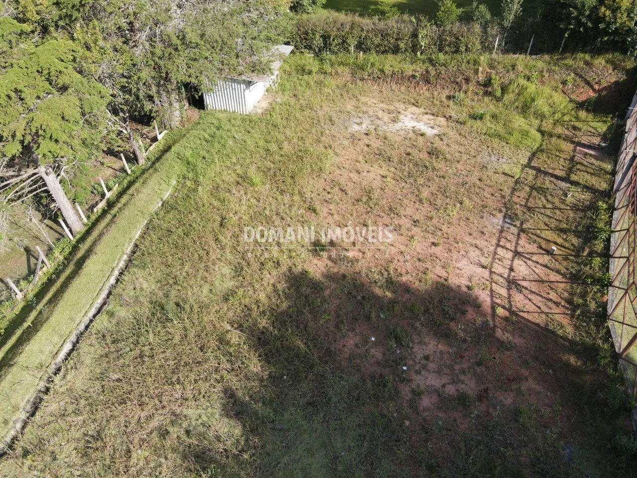 Terreno à venda de 1.050 m² em Campos do Jordão, SP, Brasil