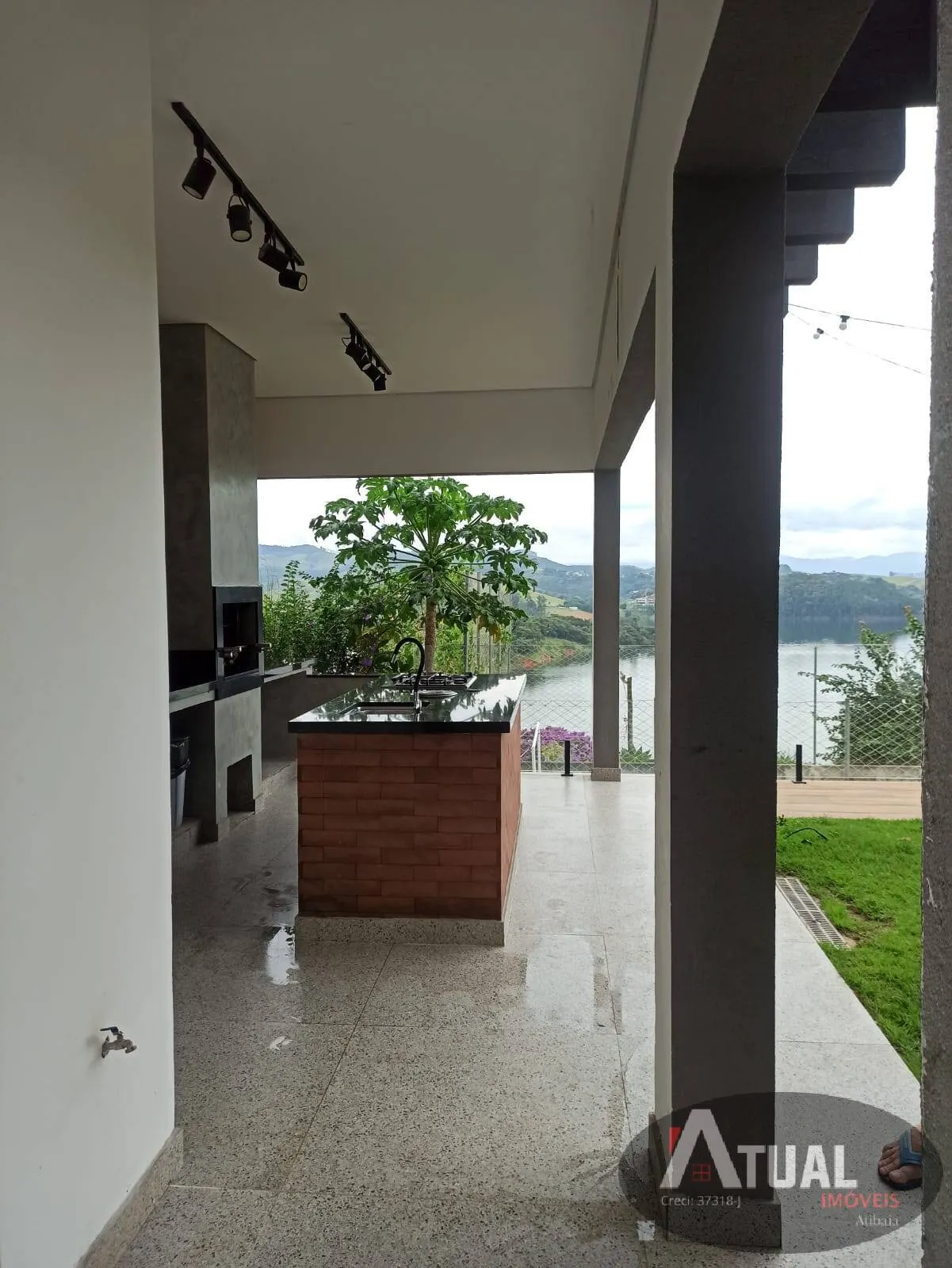 Casa à venda de 1.700 m² em Igaratá, SP, Brasil