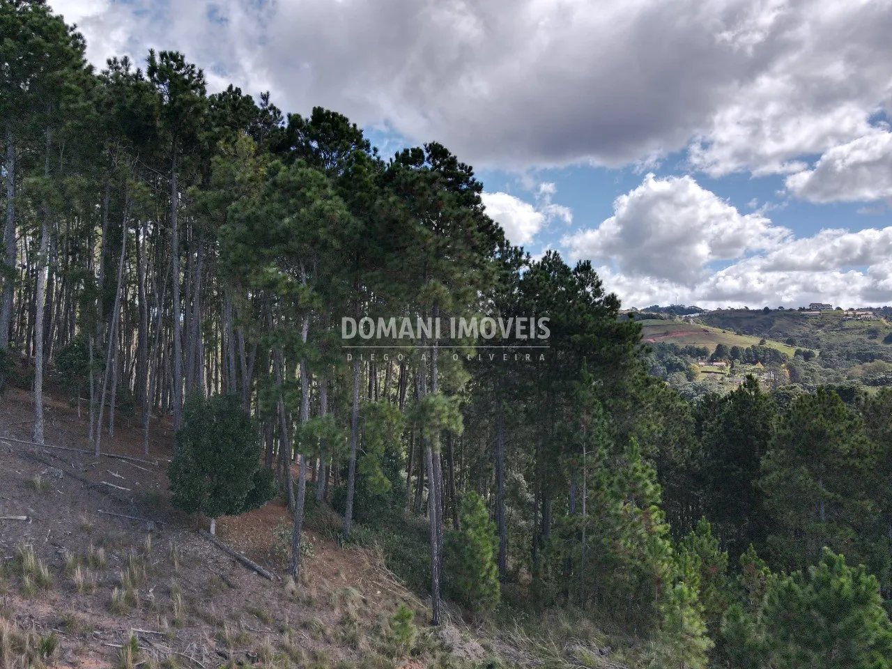 Plot for sale of 1,800 m² in Campos do Jordão, SP, Brazil