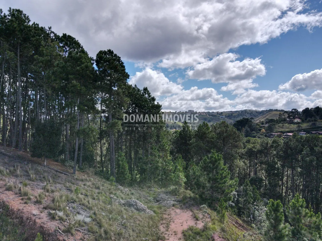 Plot for sale of 1,800 m² in Campos do Jordão, SP, Brazil