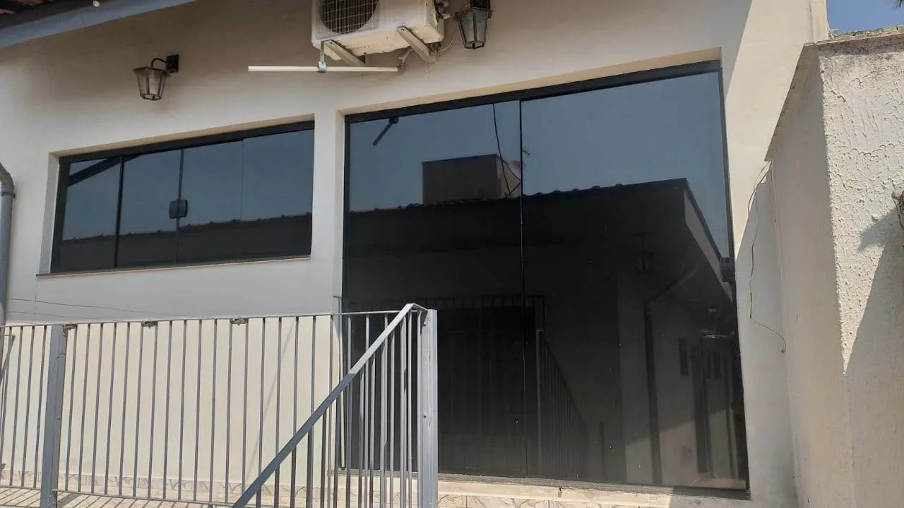 Casa à venda de 300 m² em Mogi Mirim, SP, Brasil