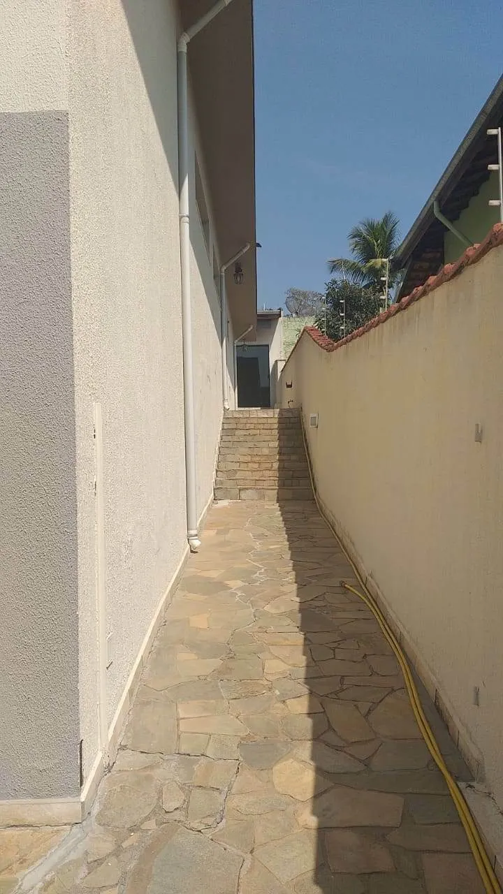 Casa à venda de 300 m² em Mogi Mirim, SP, Brasil