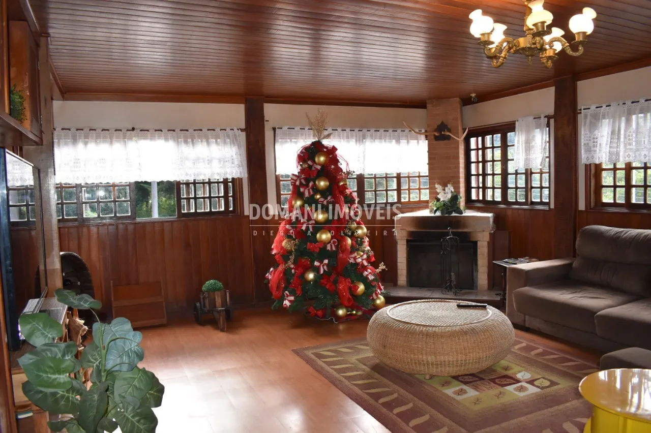 Comercial à venda de 9.650 m² em Campos do Jordão, SP, Brasil