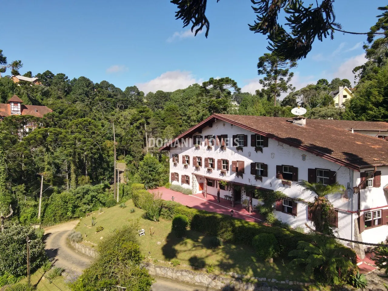 Comercial à venda de 9.650 m² em Campos do Jordão, SP, Brasil