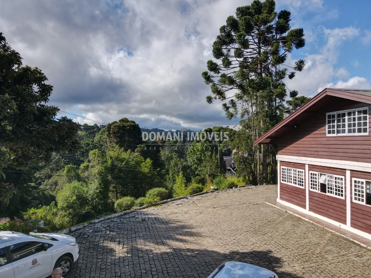 Comercial à venda de 9.650 m² em Campos do Jordão, SP, Brasil