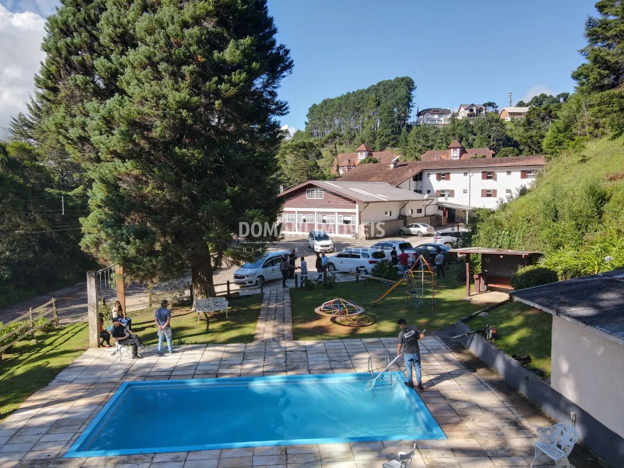 Comercial à venda de 9.650 m² em Campos do Jordão, SP, Brasil