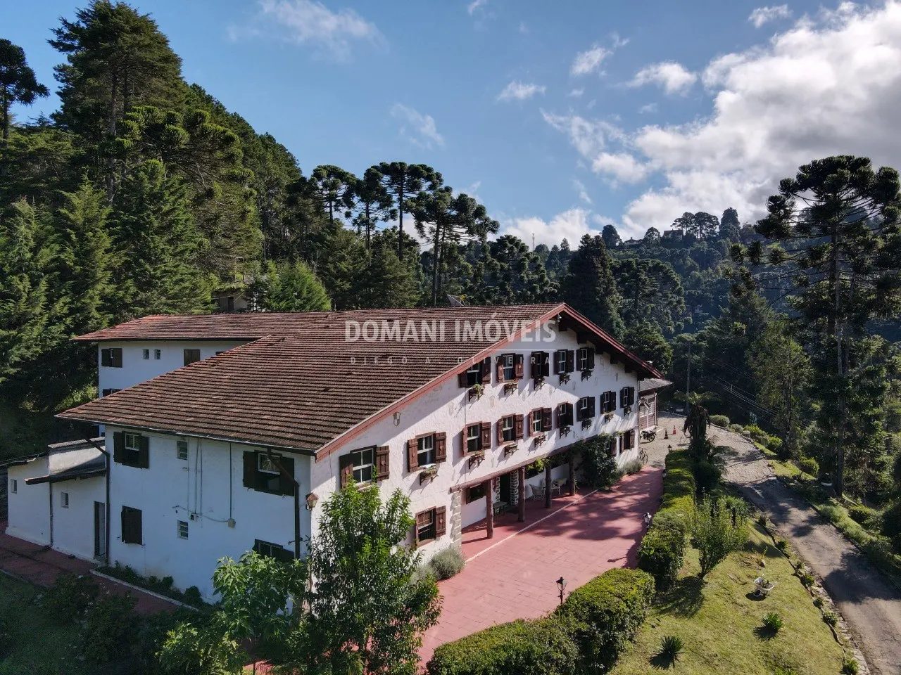 Comercial à venda de 9.650 m² em Campos do Jordão, SP, Brasil