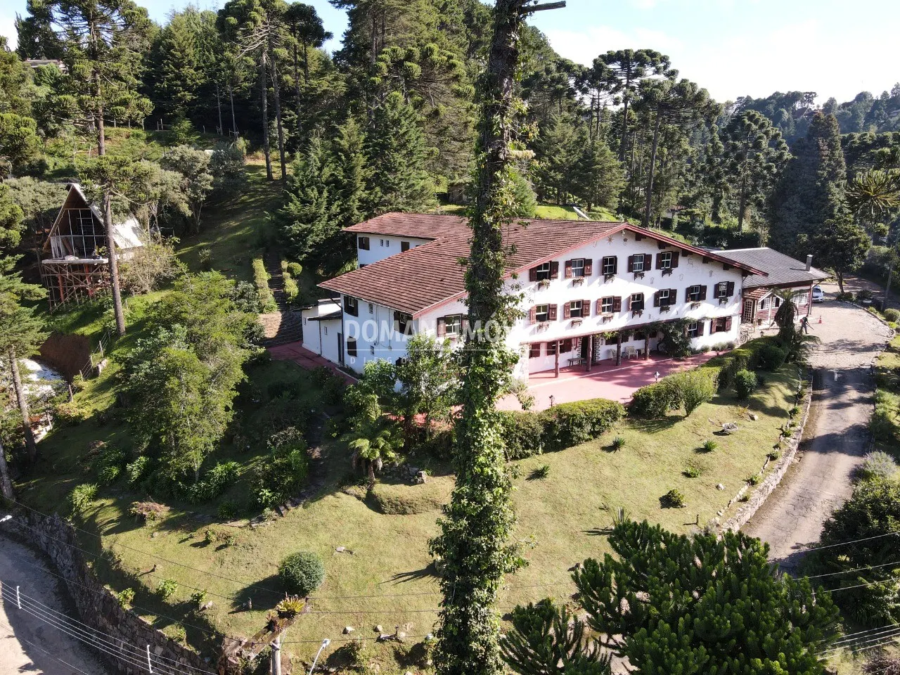 Comercial à venda de 9.650 m² em Campos do Jordão, SP, Brasil