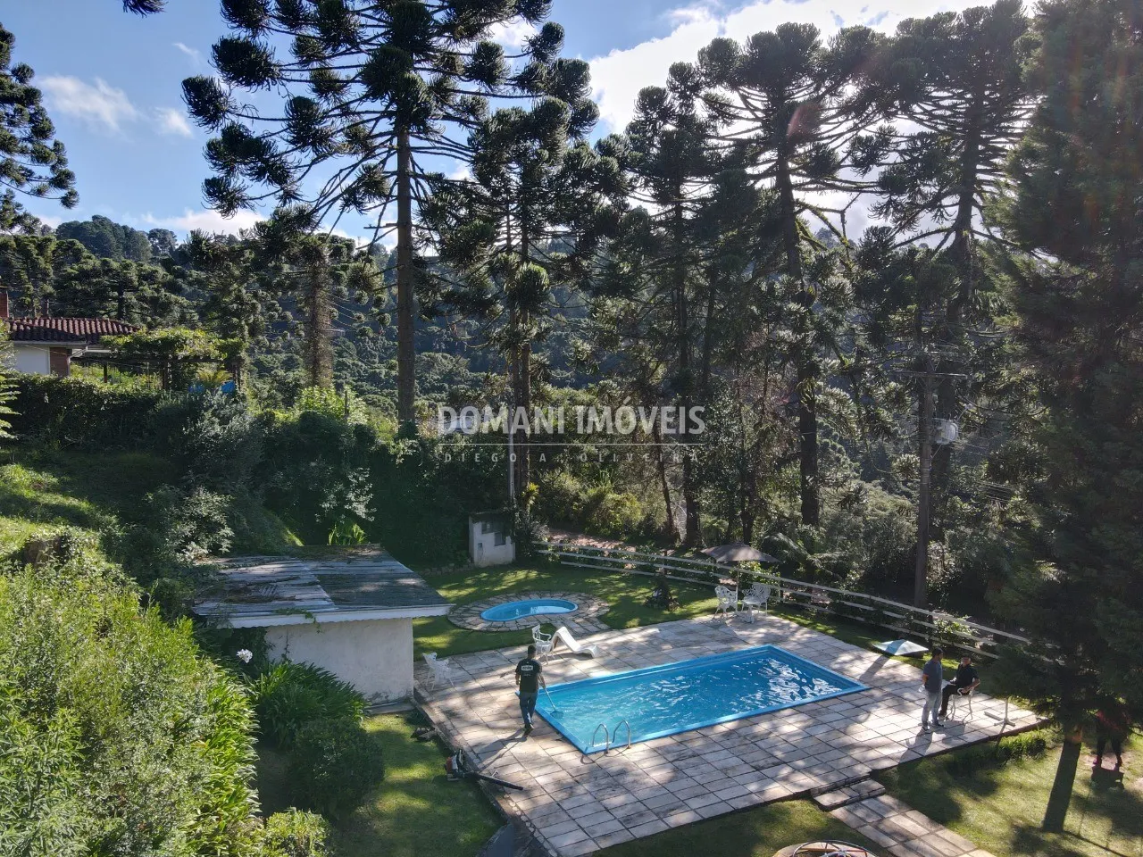 Comercial à venda de 9.650 m² em Campos do Jordão, SP, Brasil