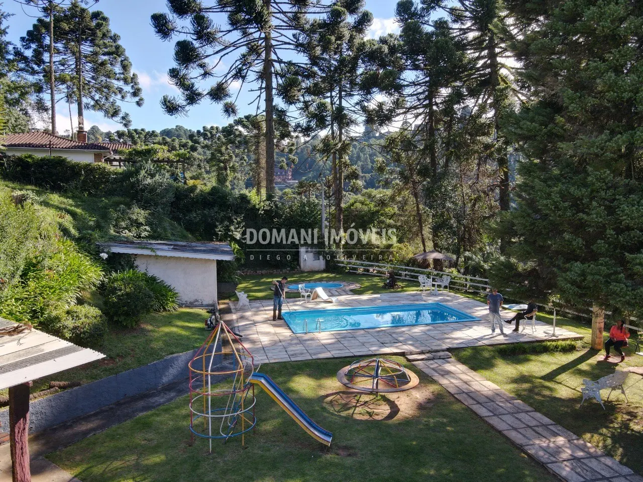 Comercial à venda de 9.650 m² em Campos do Jordão, SP, Brasil