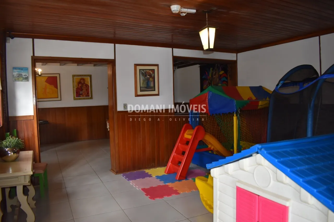 Comercial à venda de 9.650 m² em Campos do Jordão, SP, Brasil