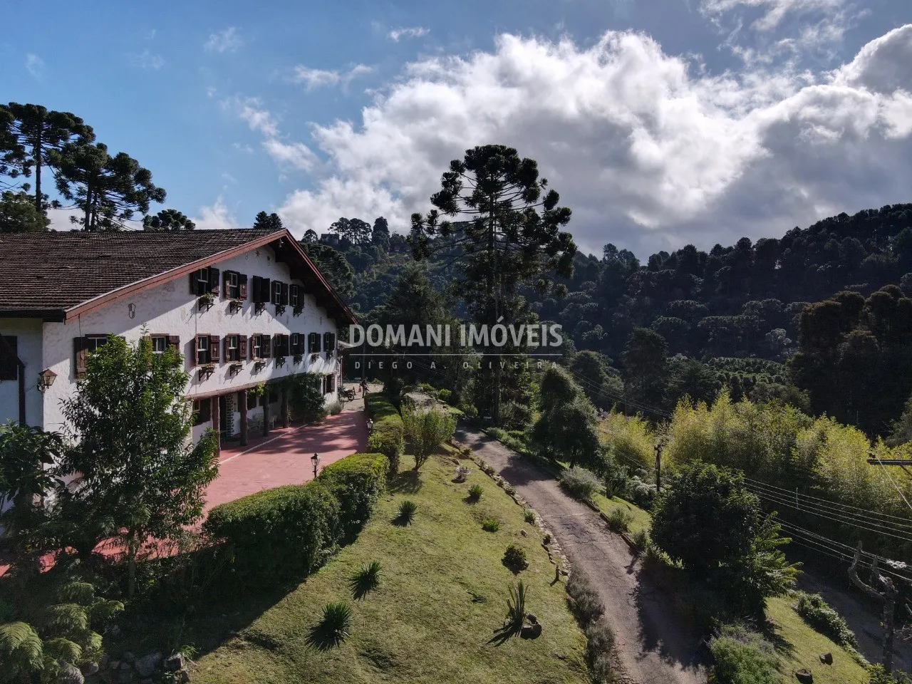 Comercial à venda de 9.650 m² em Campos do Jordão, SP, Brasil