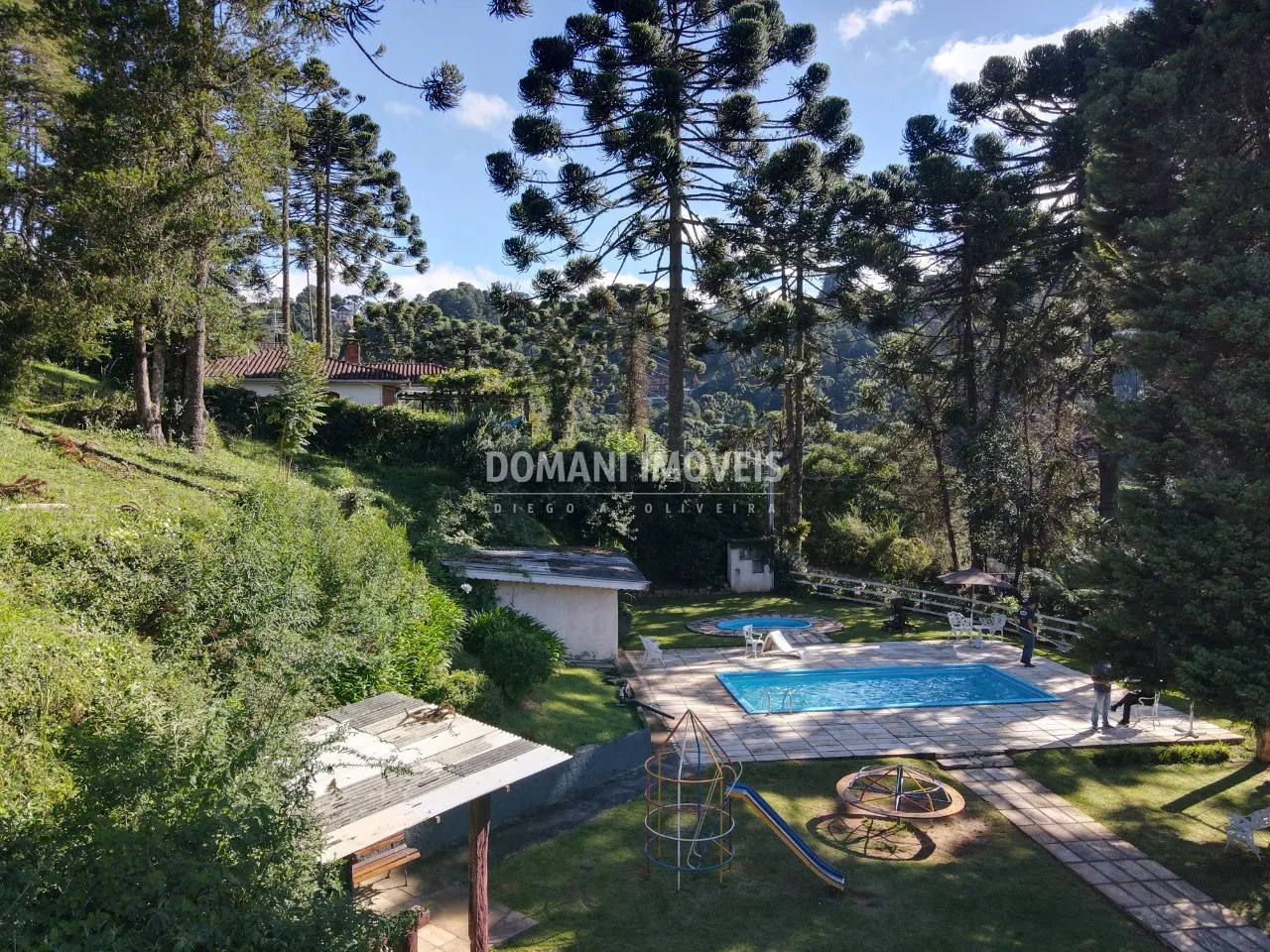 Comercial à venda de 9.650 m² em Campos do Jordão, SP, Brasil