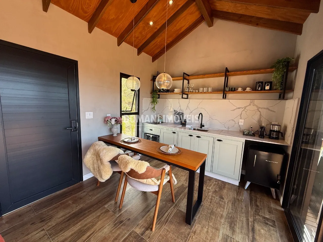 Casa à venda de 1.470 m² em Campos do Jordão, SP, Brasil