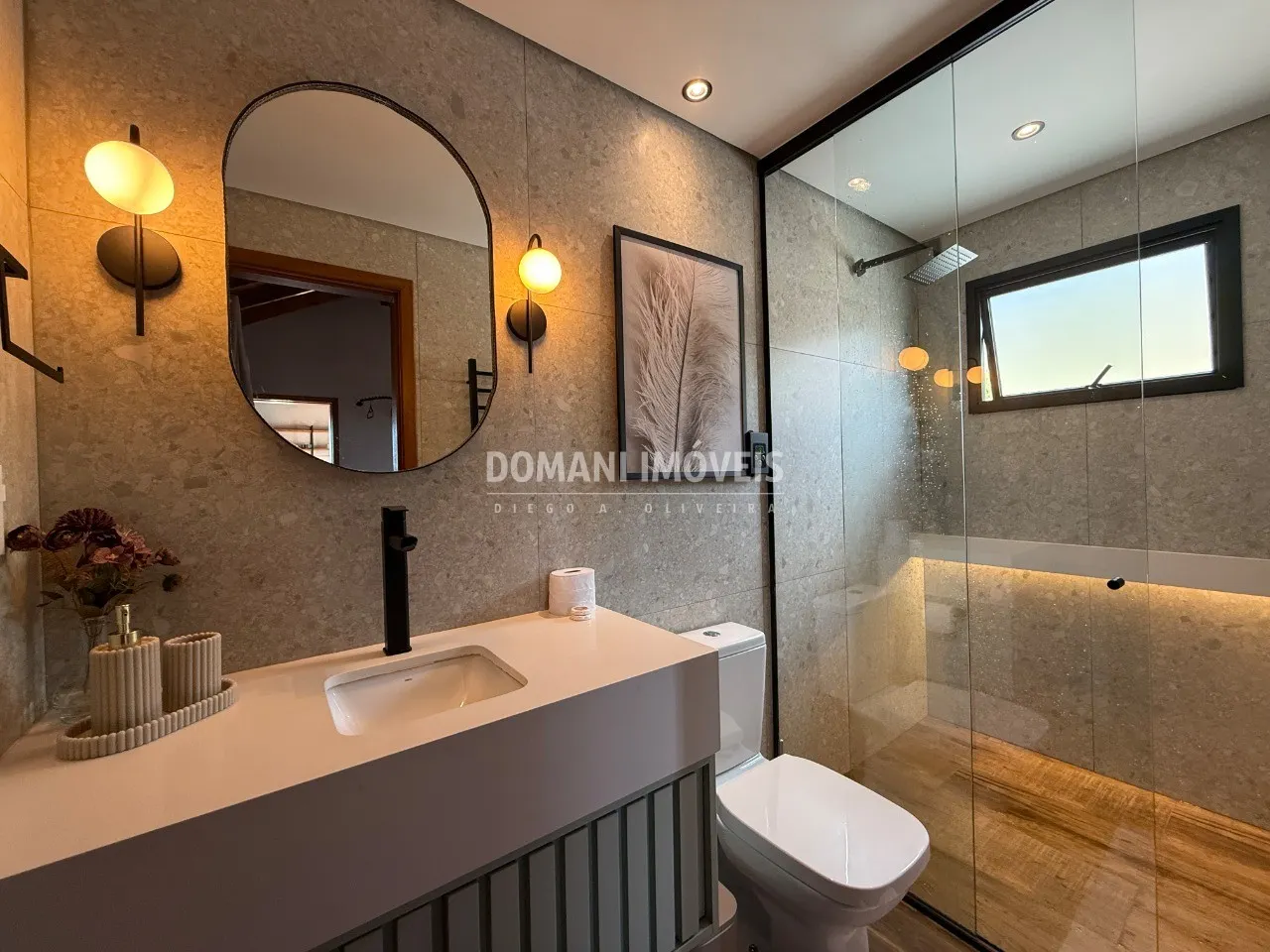 Casa à venda de 1.470 m² em Campos do Jordão, SP, Brasil