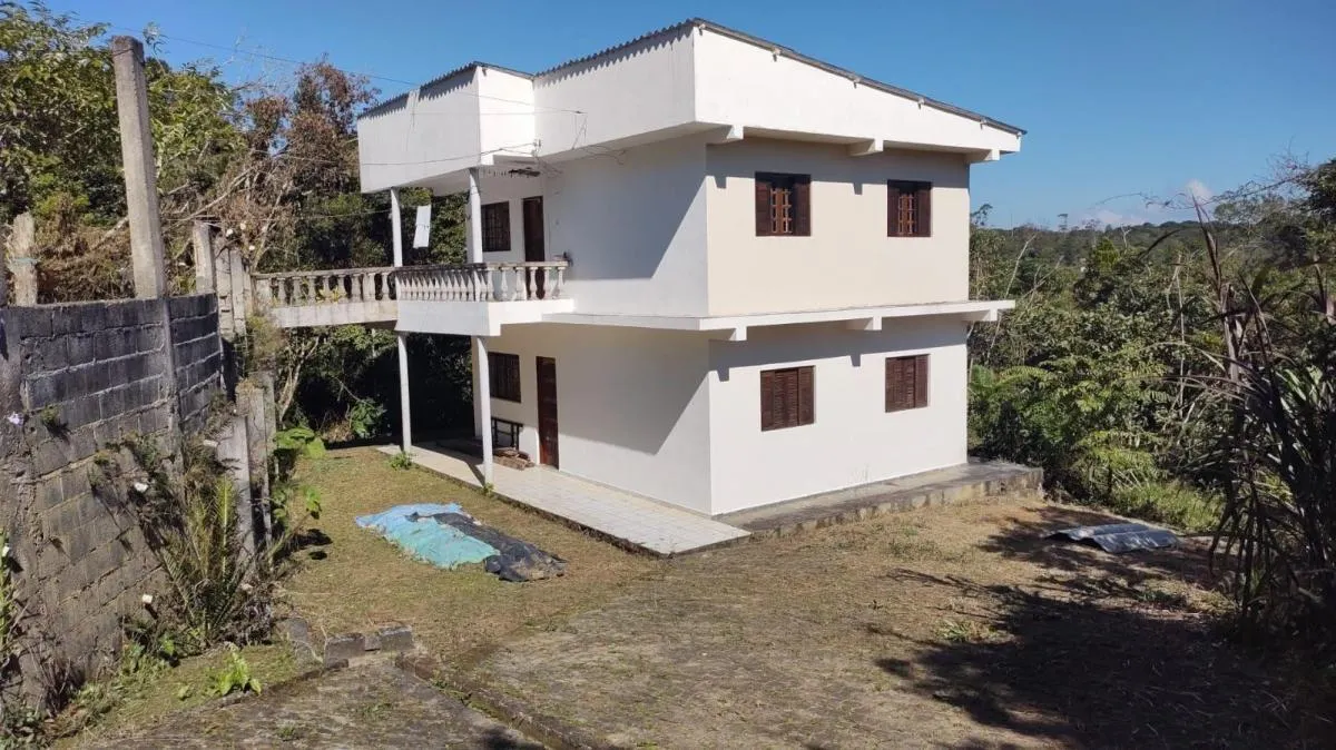 Small farm for sale of 8 acres in Embu-Guaçu, SP, Brazil