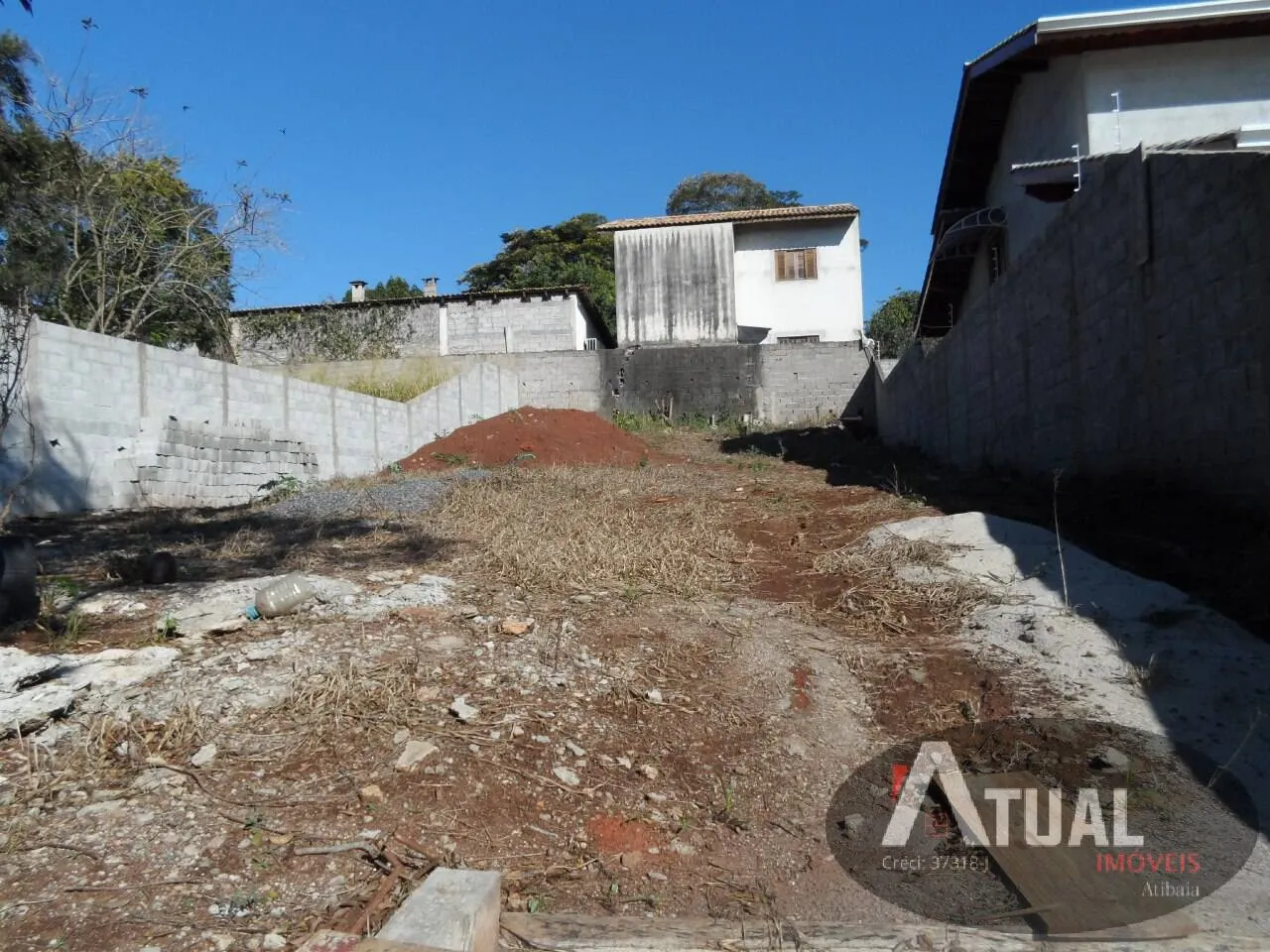 Terreno à venda de 528 m² em Atibaia, SP, Brasil