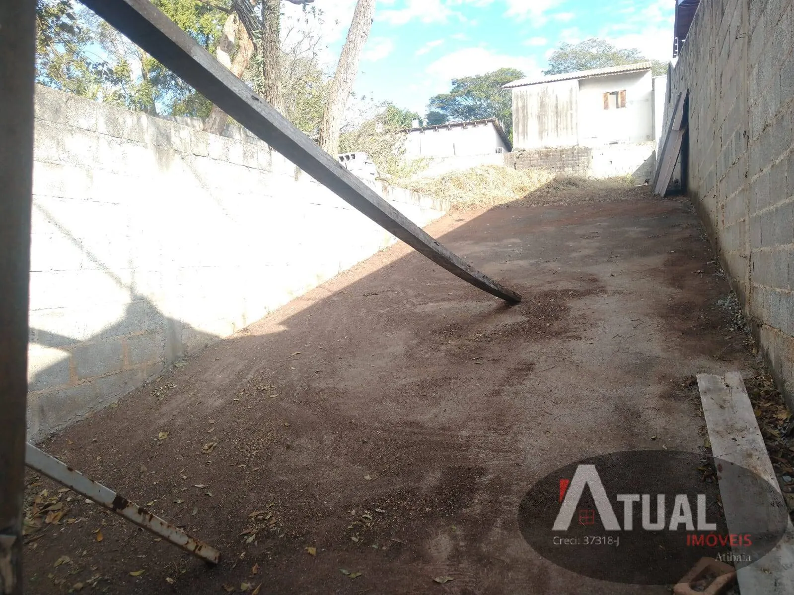 Terreno à venda de 528 m² em Atibaia, SP, Brasil