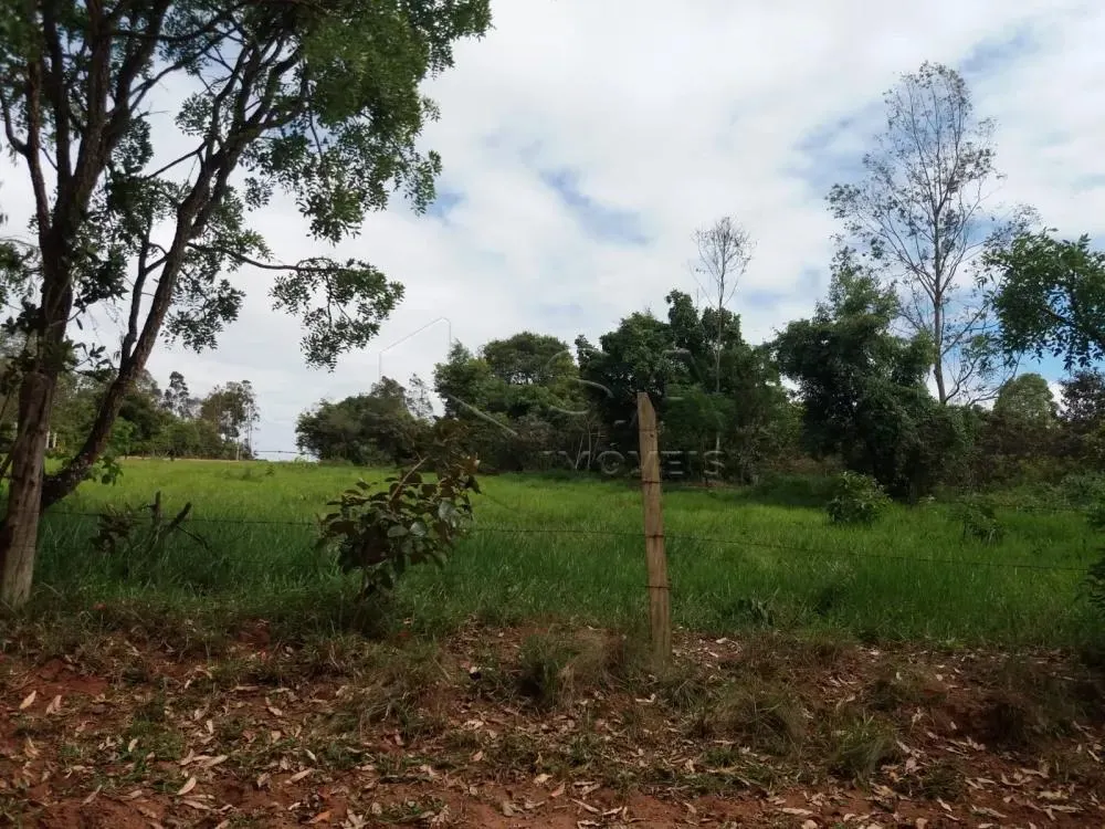Chácara à venda de 5.000 m² em Botucatu, SP, Brasil