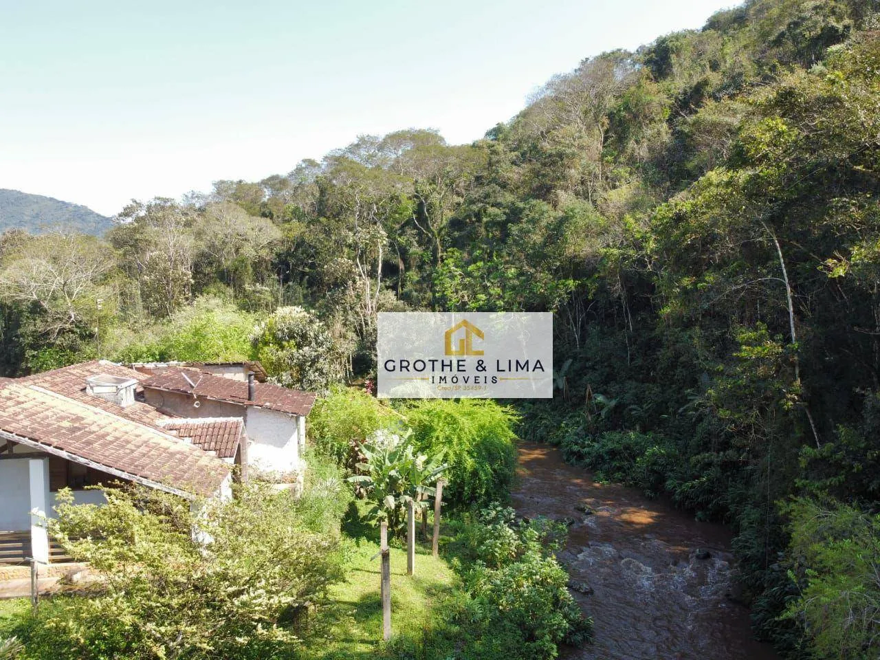 Sítio à venda de 13 ha em Sapucaí-Mirim, MG, Brasil