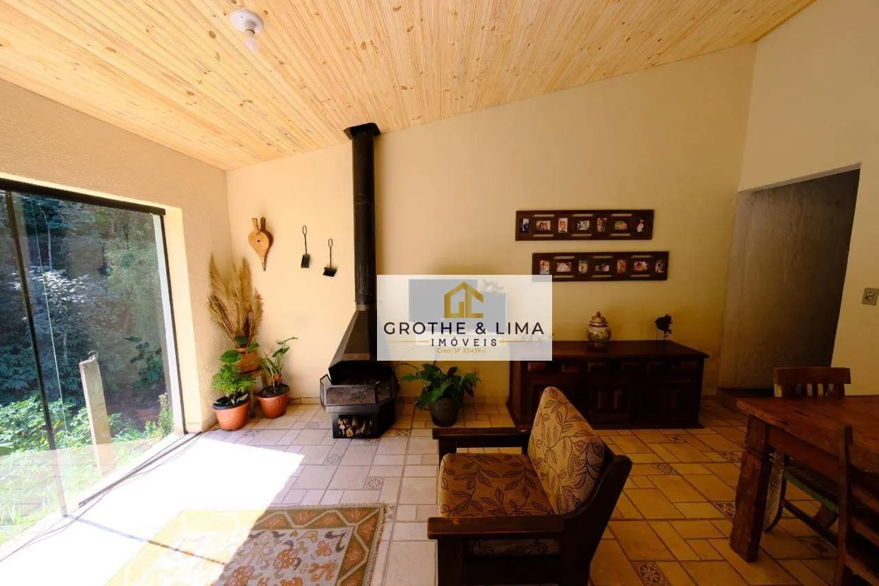 Sítio à venda de 13 ha em Sapucaí-Mirim, MG, Brasil