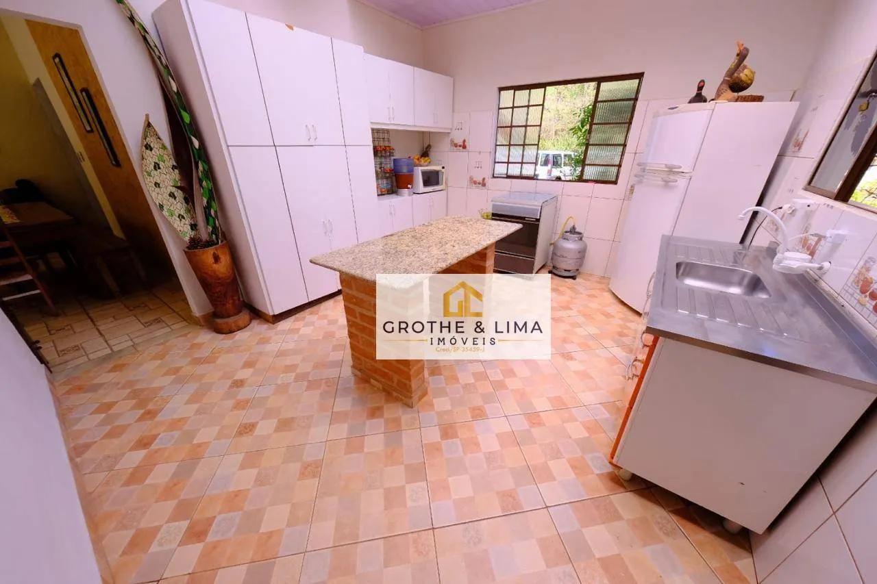 Sítio à venda de 13 ha em Sapucaí-Mirim, MG, Brasil