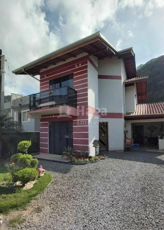 Casa à venda de 130 m² em Botuverá, SC, Brasil