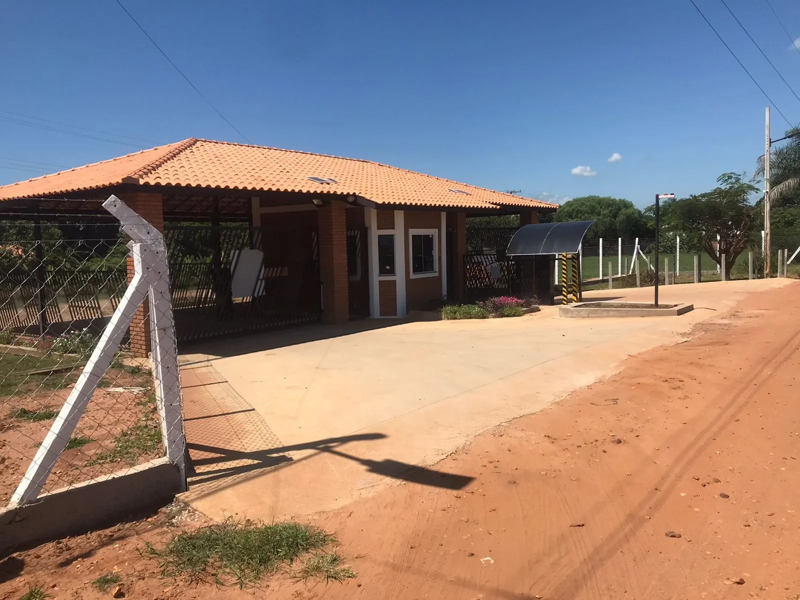 Country home for sale of 1,500 m² in Dois Córregos, SP, Brazil