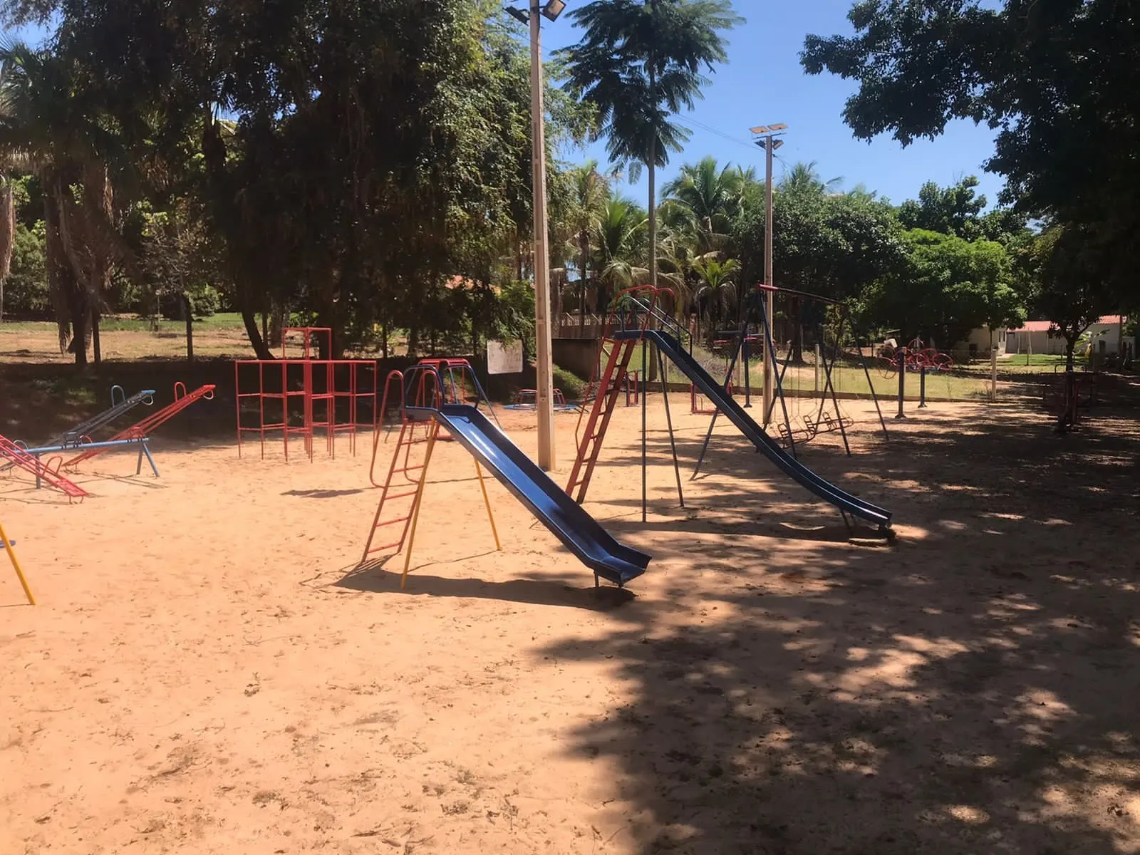 Country home for sale of 1,500 m² in Dois Córregos, SP, Brazil