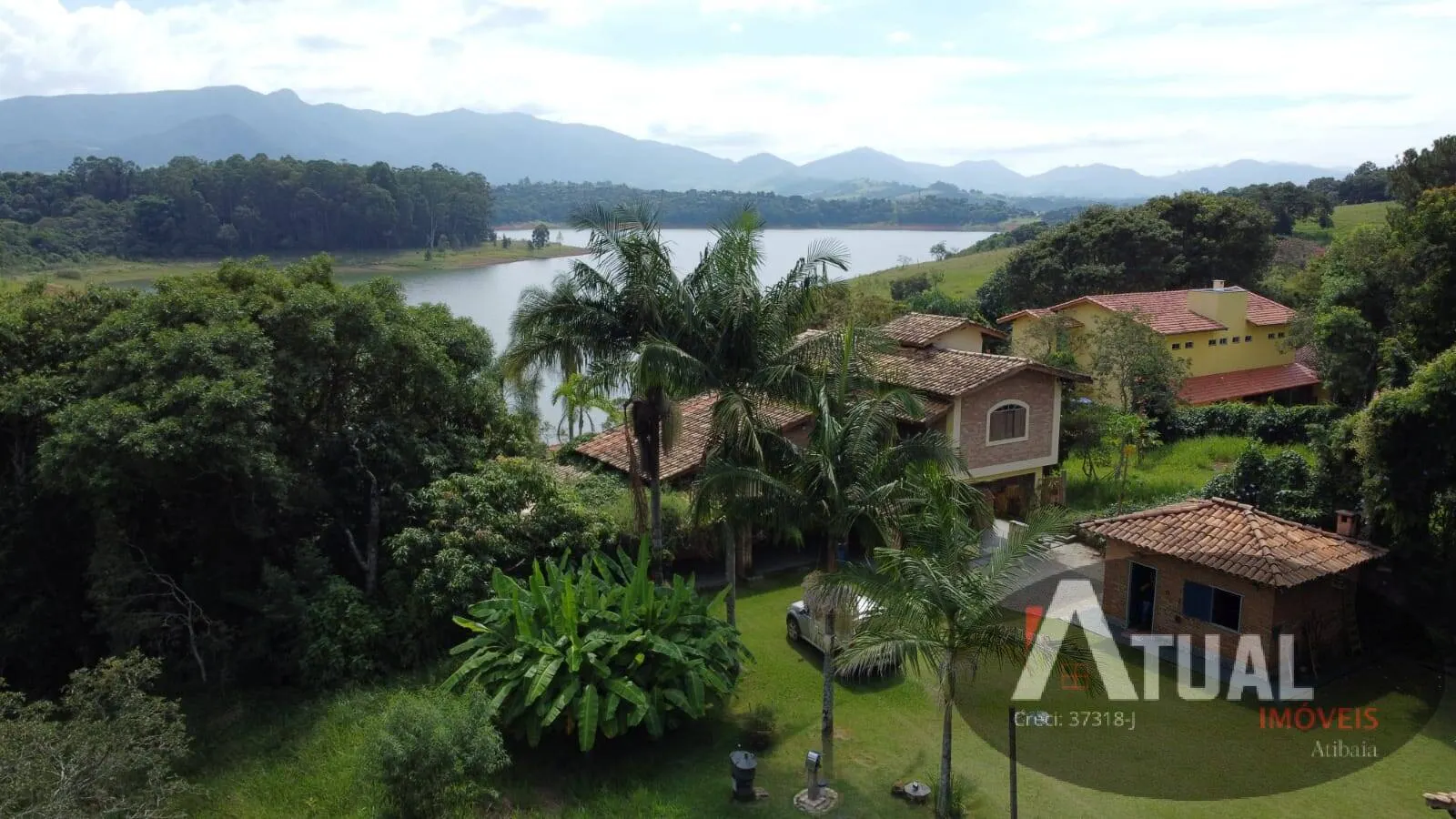 Country home for sale of 3,200 m² in Piracaia, SP, Brazil