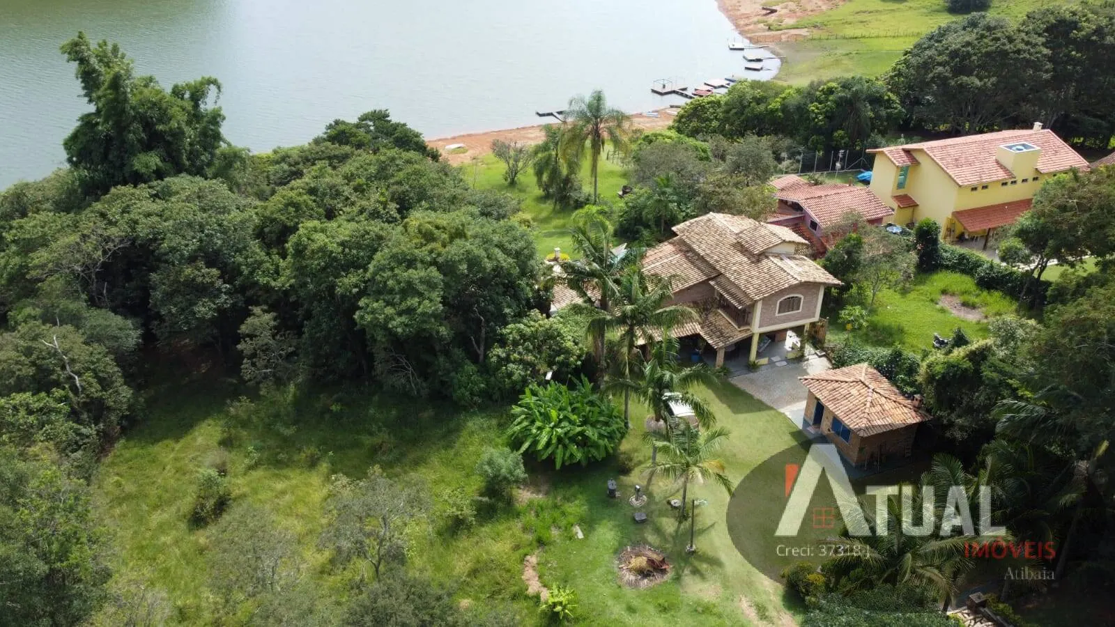 Country home for sale of 3,200 m² in Piracaia, SP, Brazil