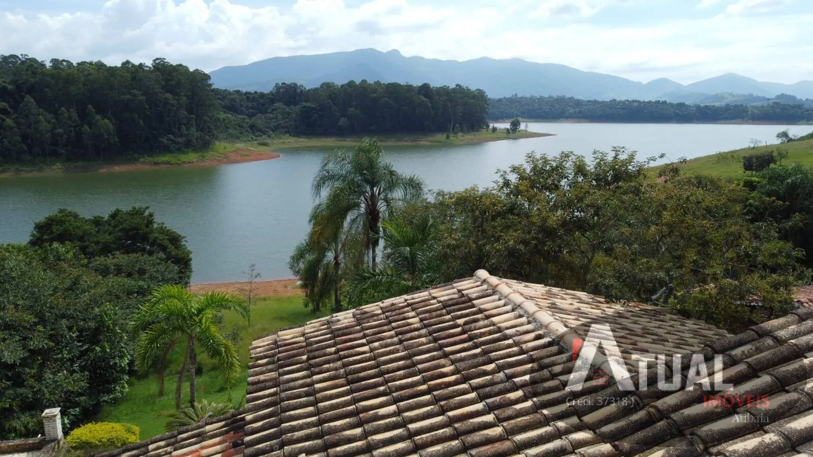 Country home for sale of 3,200 m² in Piracaia, SP, Brazil