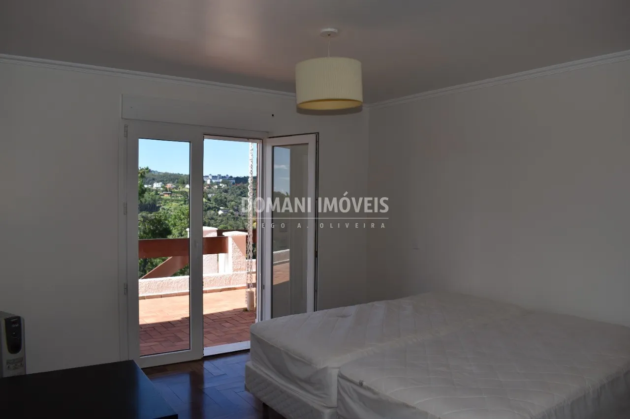 Casa à venda de 1.590 m² em Campos do Jordão, SP, Brasil
