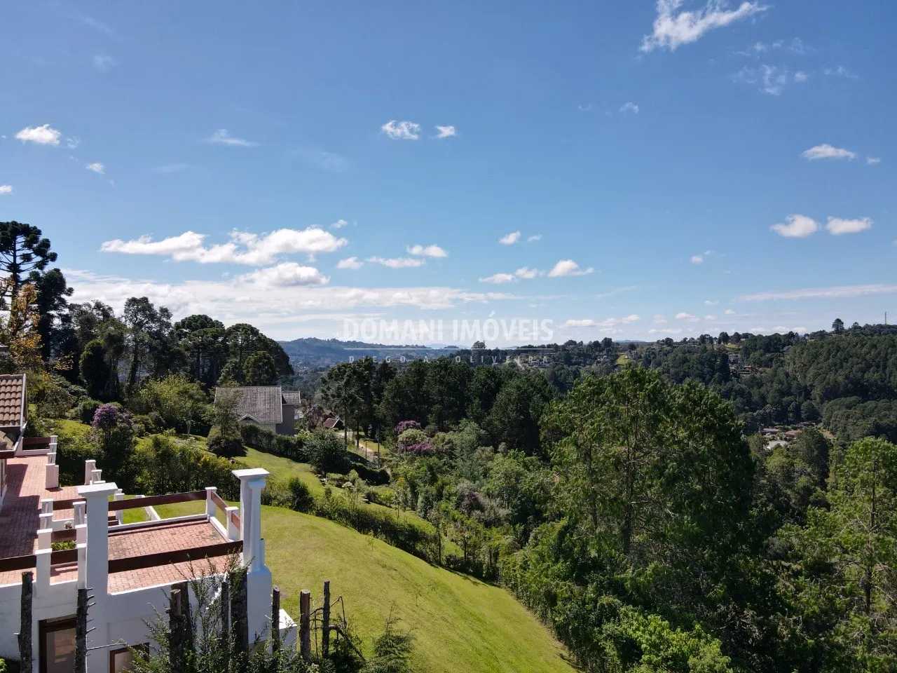 Casa à venda de 1.590 m² em Campos do Jordão, SP, Brasil