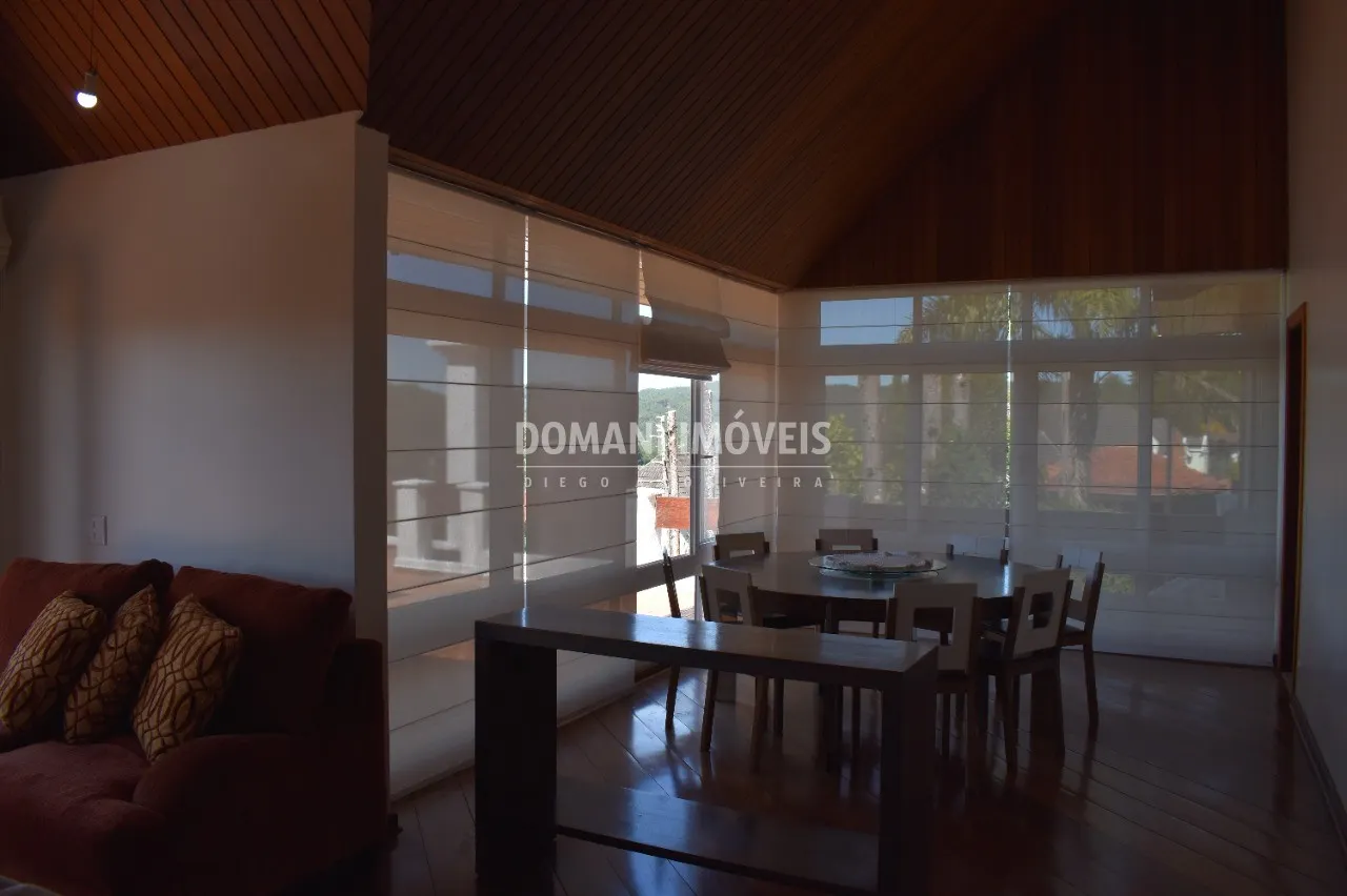Casa à venda de 1.590 m² em Campos do Jordão, SP, Brasil
