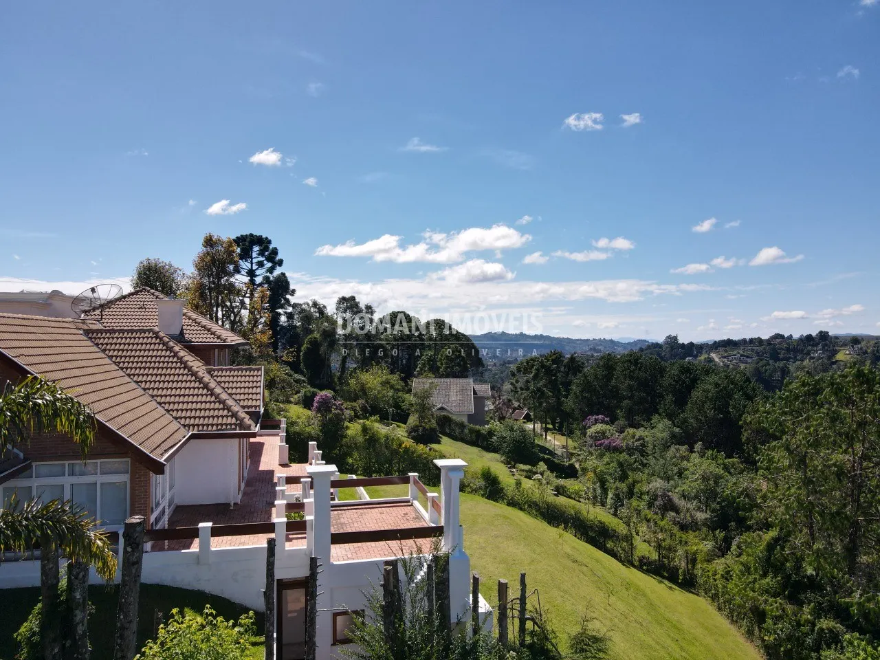 Casa à venda de 1.590 m² em Campos do Jordão, SP, Brasil