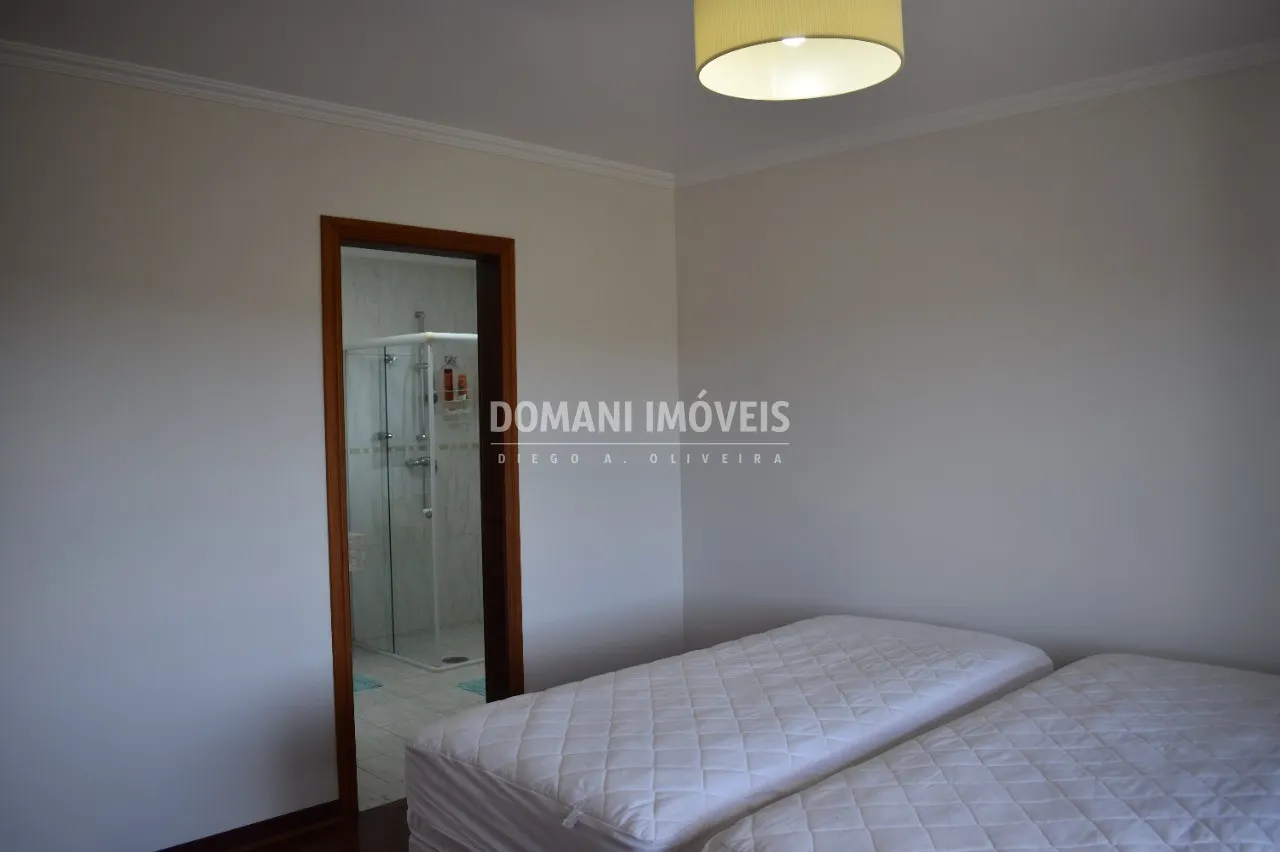 Casa à venda de 1.590 m² em Campos do Jordão, SP, Brasil