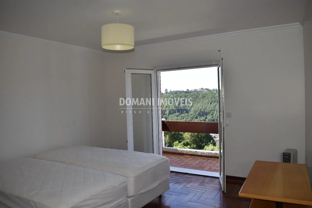 Casa à venda de 1.590 m² em Campos do Jordão, SP, Brasil
