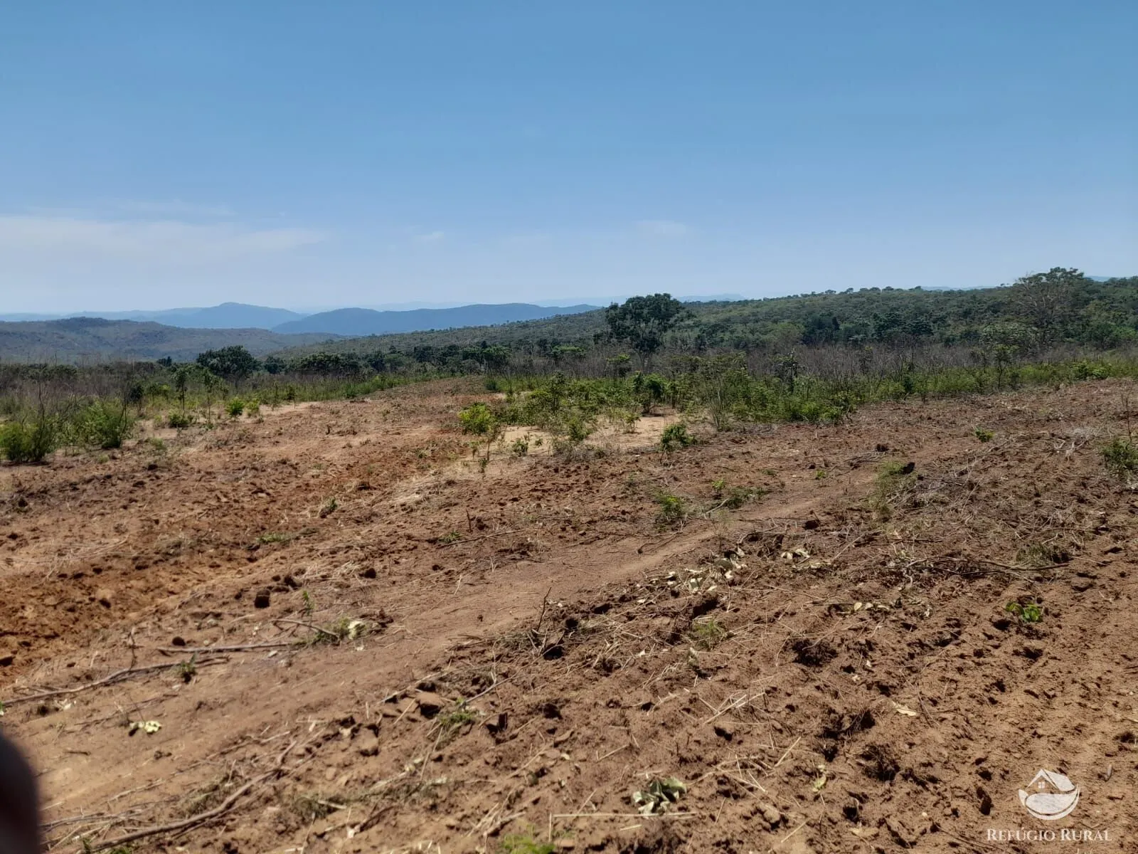 Fazenda à venda de 1.369 ha em Minaçu, GO, Brasil