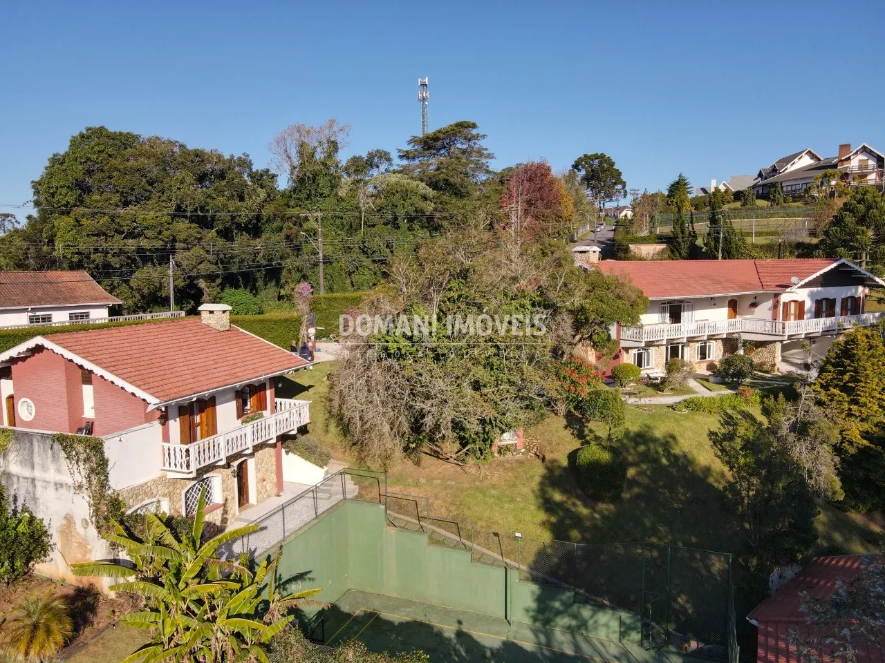 House for sale of 2,250 m² in Campos do Jordão, SP, Brazil