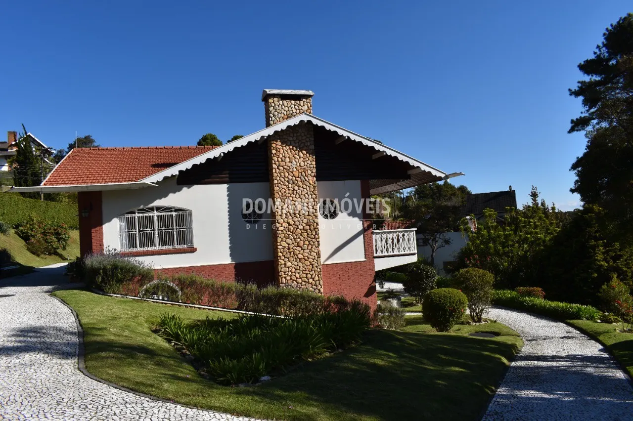 House for sale of 2,250 m² in Campos do Jordão, SP, Brazil
