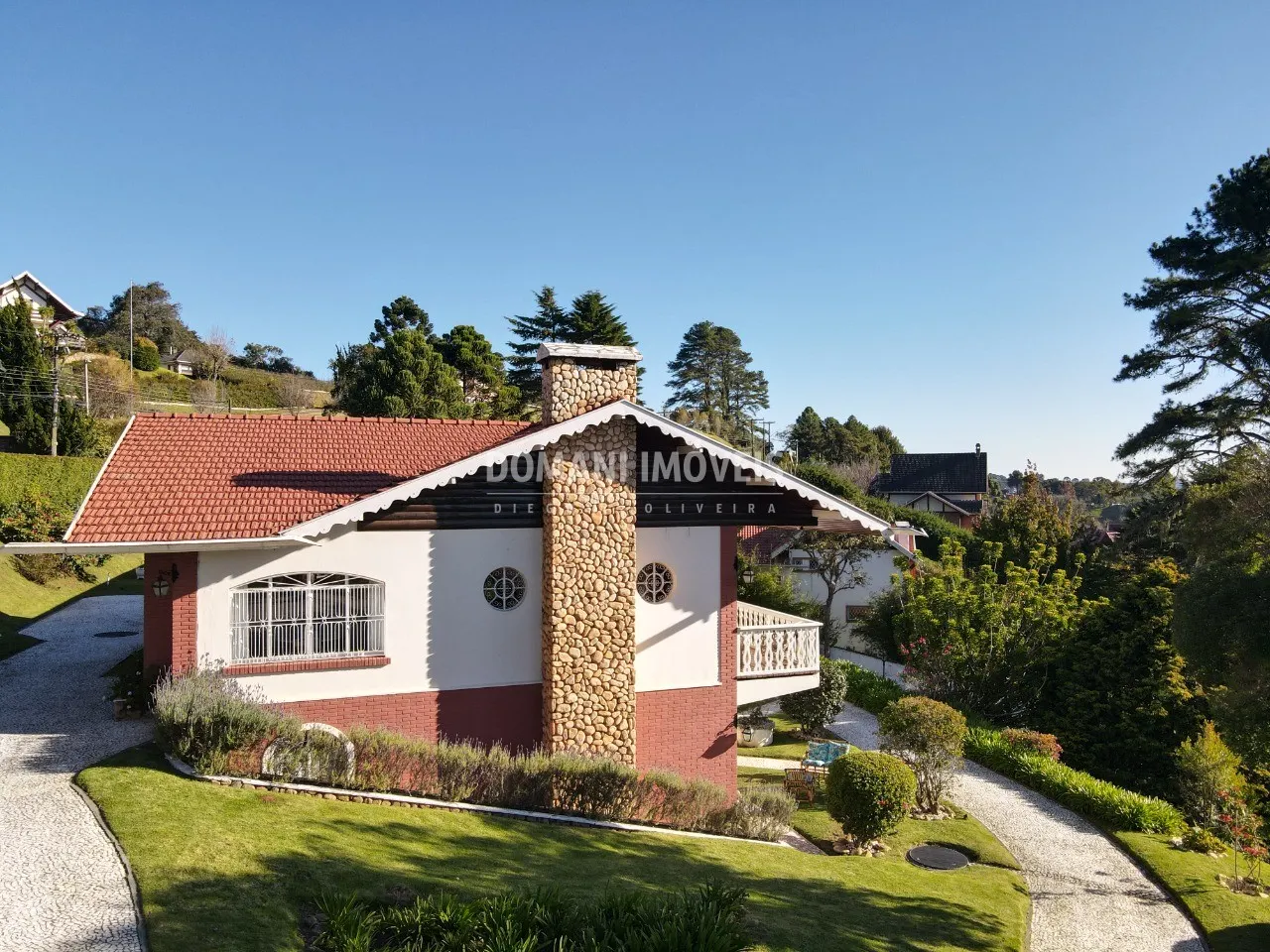House for sale of 2,250 m² in Campos do Jordão, SP, Brazil
