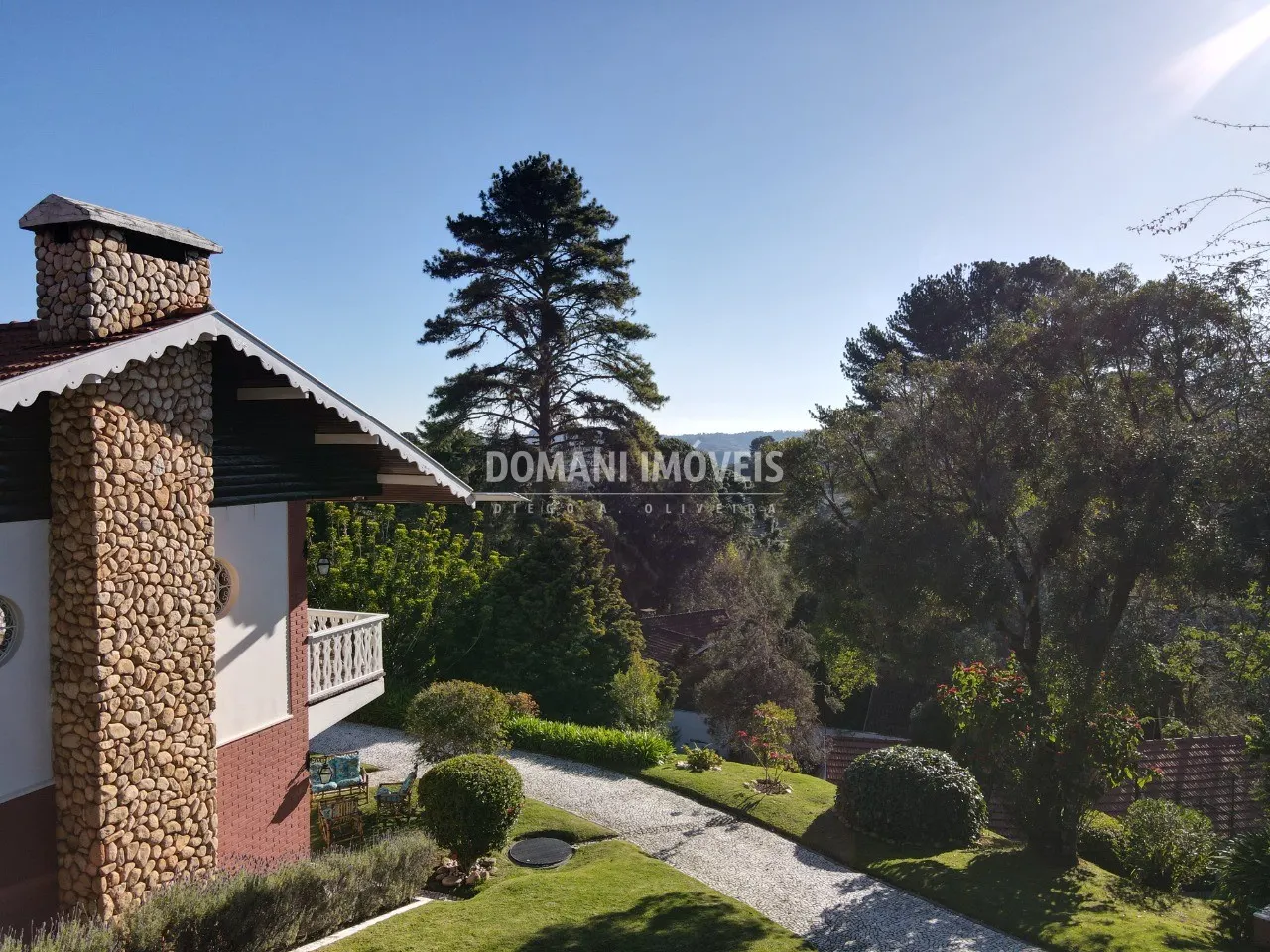 House for sale of 2,250 m² in Campos do Jordão, SP, Brazil