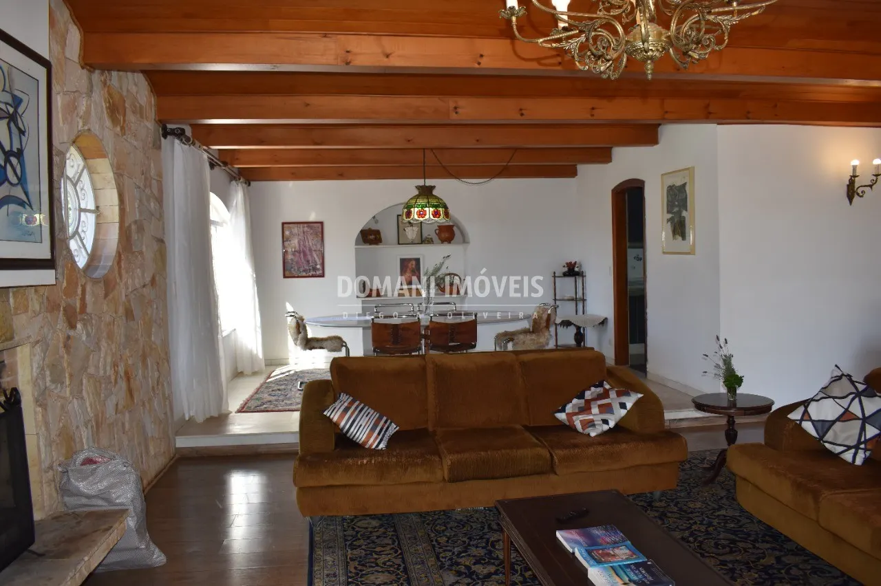 House for sale of 2,250 m² in Campos do Jordão, SP, Brazil