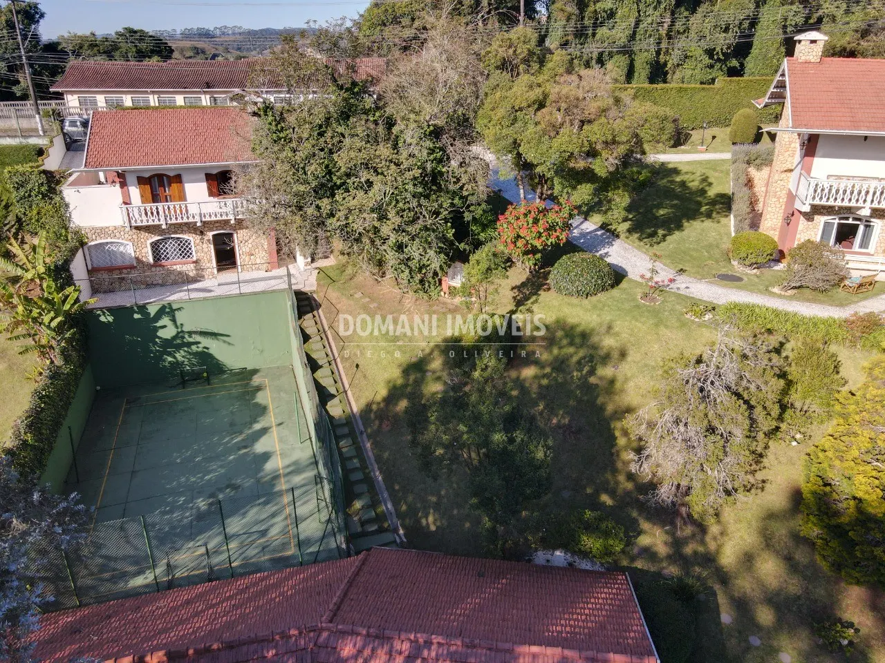House for sale of 2,250 m² in Campos do Jordão, SP, Brazil
